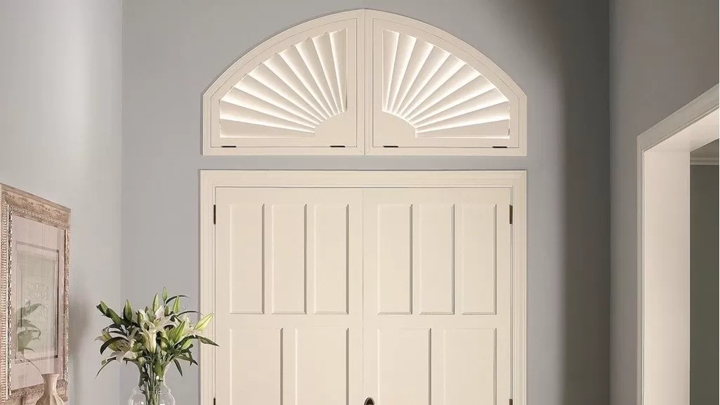 NewStyle® Hybrid Shutters