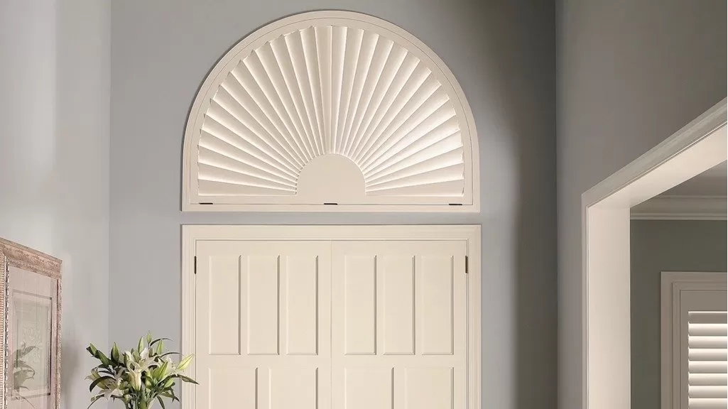 NewStyle® Hybrid Shutters