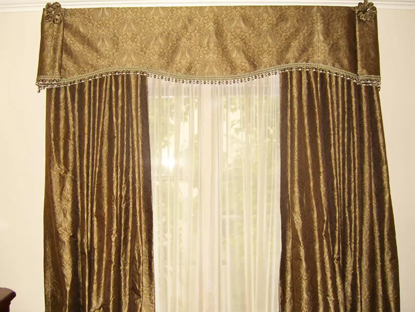 Traditional Style Drapes & Valance .