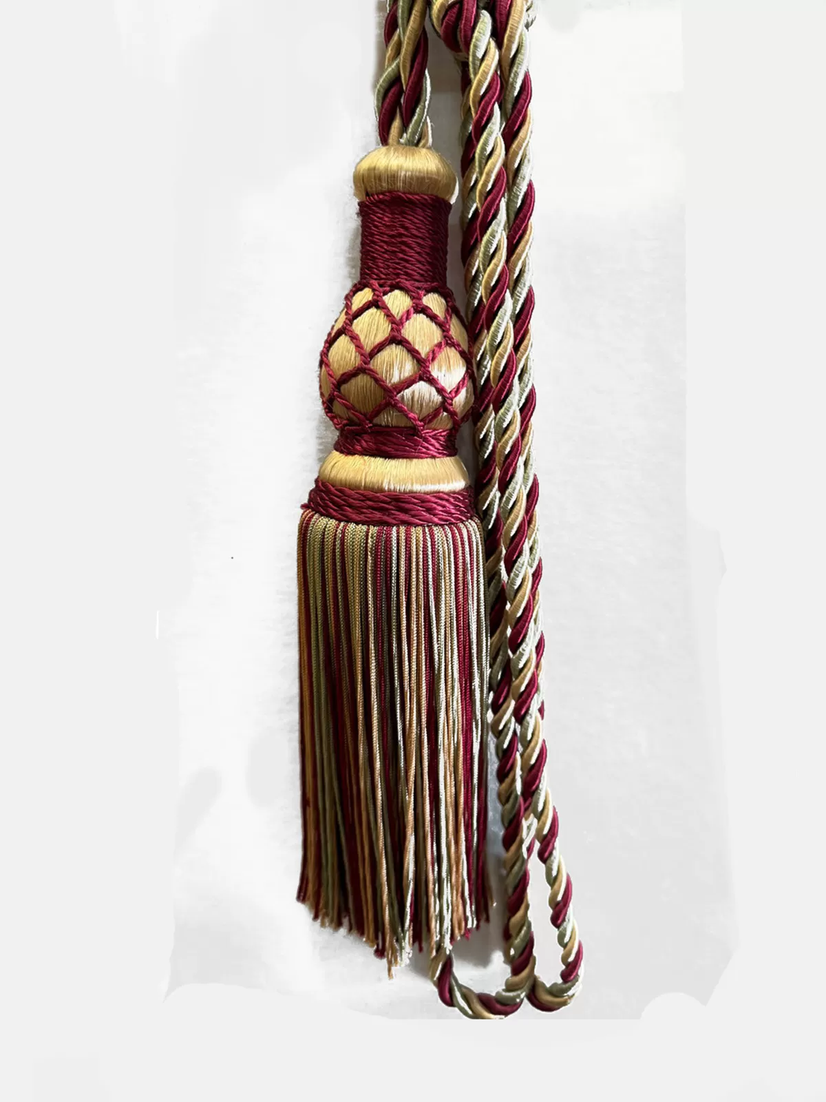 Single mushroom tassel